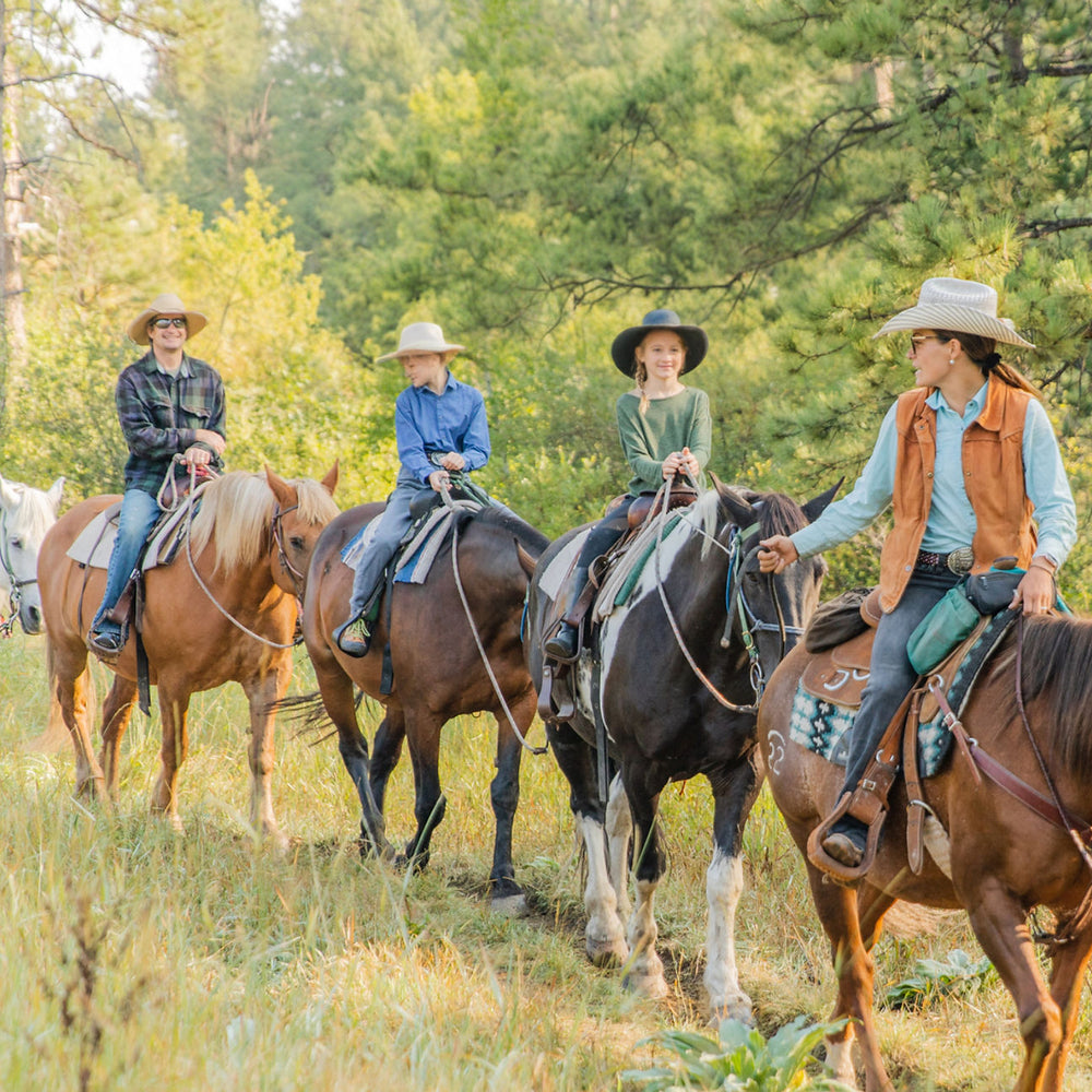 
                      
                        High Country Guest Ranch
                      
                    