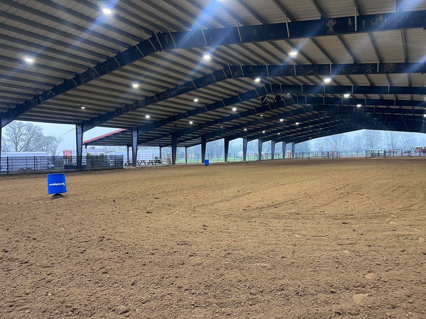 I-55 Stables & Arena (Formerly The Stables on Horse Farm Road)