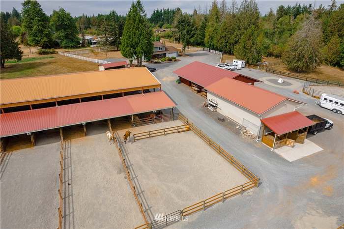 Legacy Stables LLC
