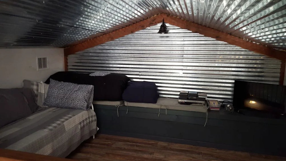 
                      
                        Big d ranch bunkhouse bed & breakfast
                      
                    