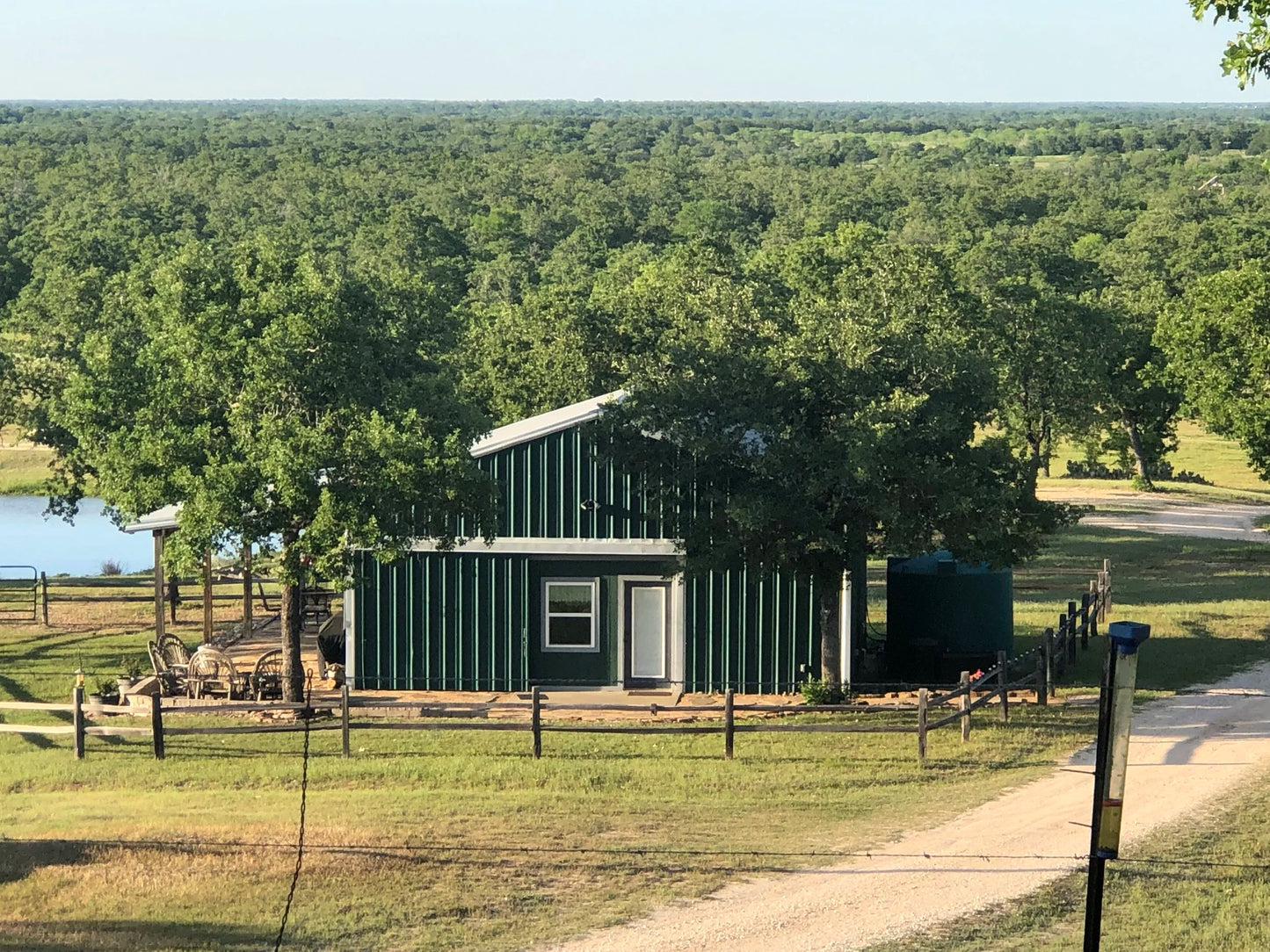 Big d ranch bunkhouse bed & breakfast