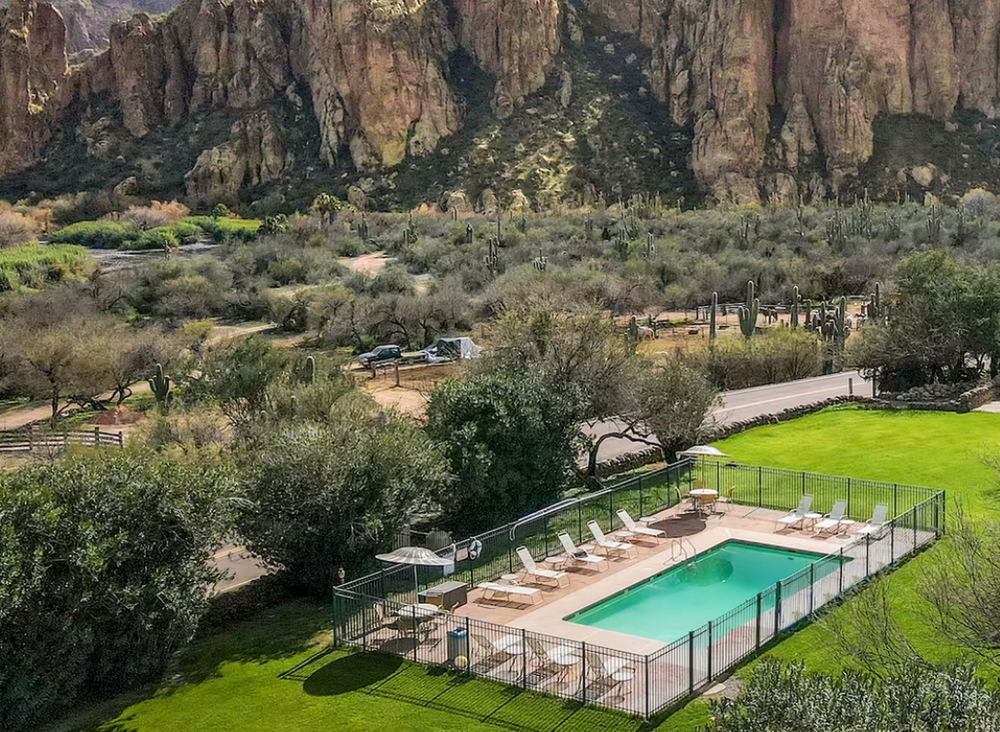 Sagaro Lake Guest Ranch