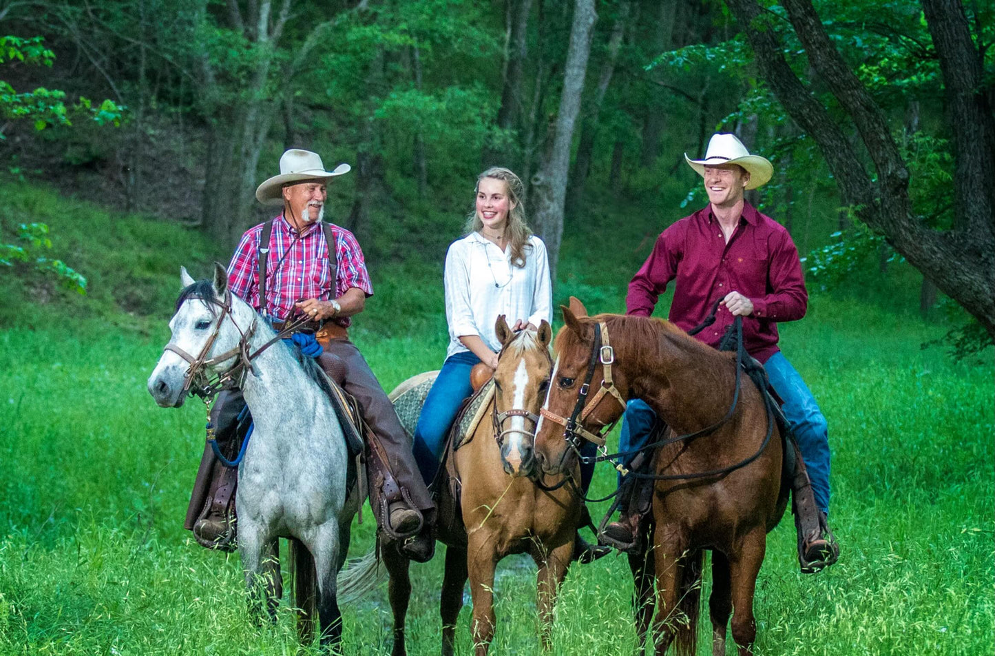 Brazos Bluff Ranch: Waco Horseback Riding Tour with Cowboy Guide